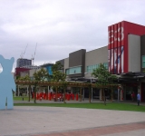 波尼法西歐高街購物中心(Bonifacio High Street Mall, Taguig City)